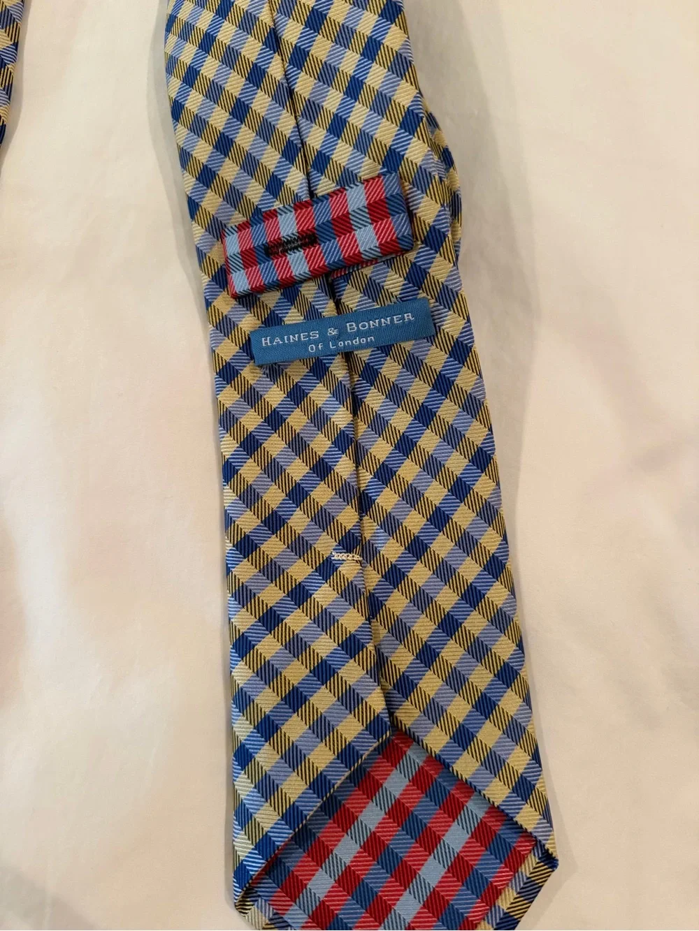 Classic Checkered Men's Tie in Blue and Tan